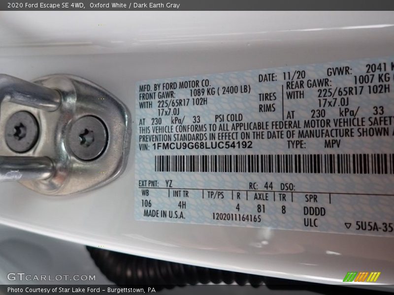 Oxford White / Dark Earth Gray 2020 Ford Escape SE 4WD