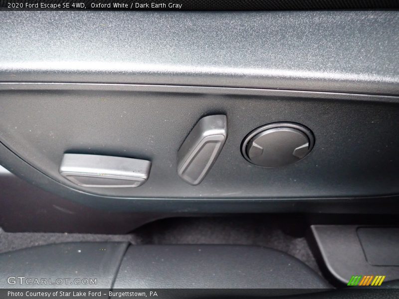 Oxford White / Dark Earth Gray 2020 Ford Escape SE 4WD