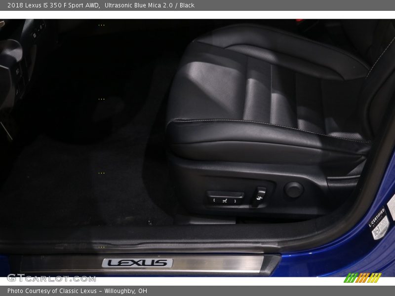 Ultrasonic Blue Mica 2.0 / Black 2018 Lexus IS 350 F Sport AWD