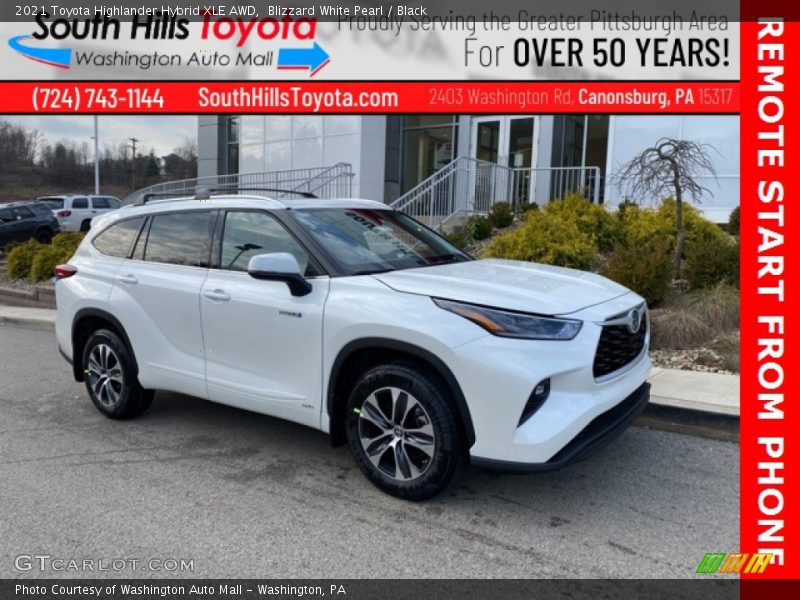 Blizzard White Pearl / Black 2021 Toyota Highlander Hybrid XLE AWD