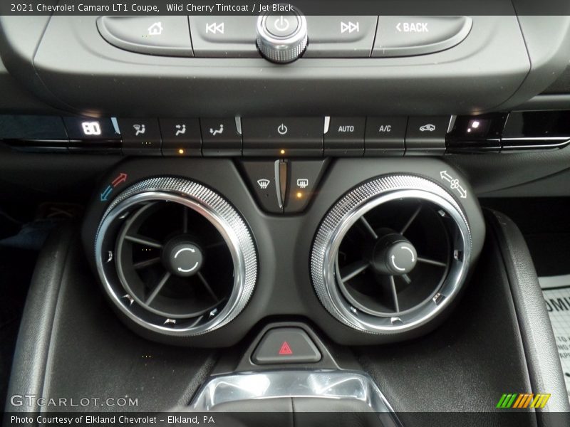 Controls of 2021 Camaro LT1 Coupe