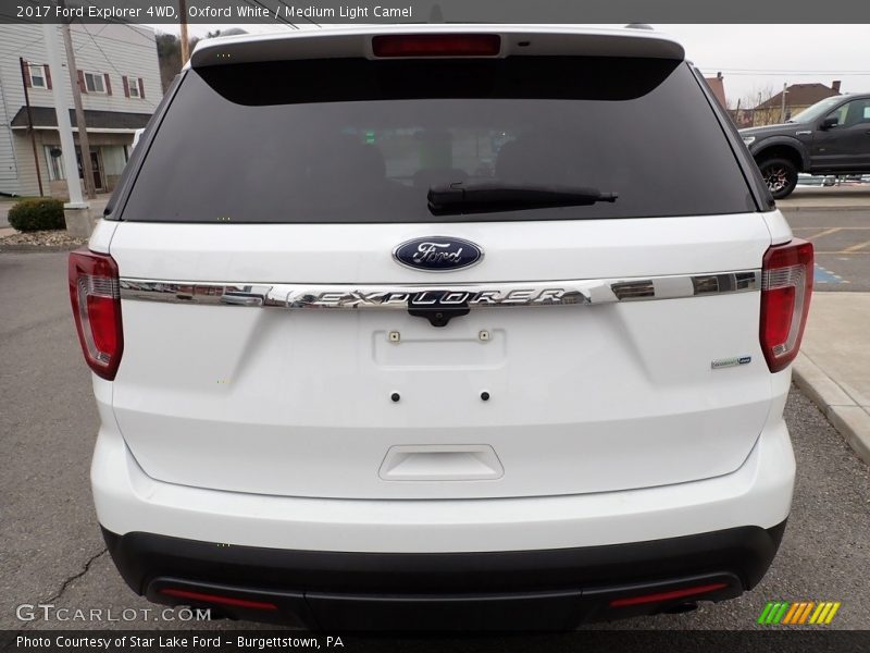 Oxford White / Medium Light Camel 2017 Ford Explorer 4WD