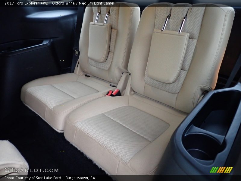 Oxford White / Medium Light Camel 2017 Ford Explorer 4WD