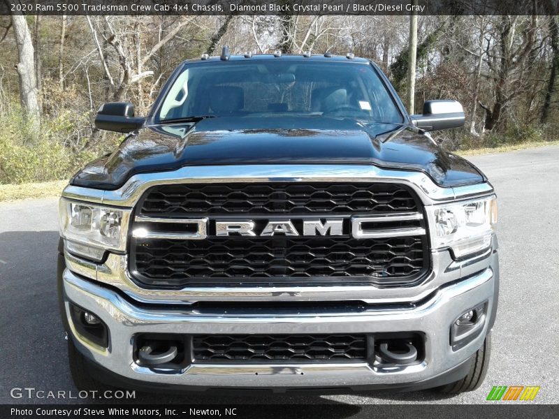 Diamond Black Crystal Pearl / Black/Diesel Gray 2020 Ram 5500 Tradesman Crew Cab 4x4 Chassis