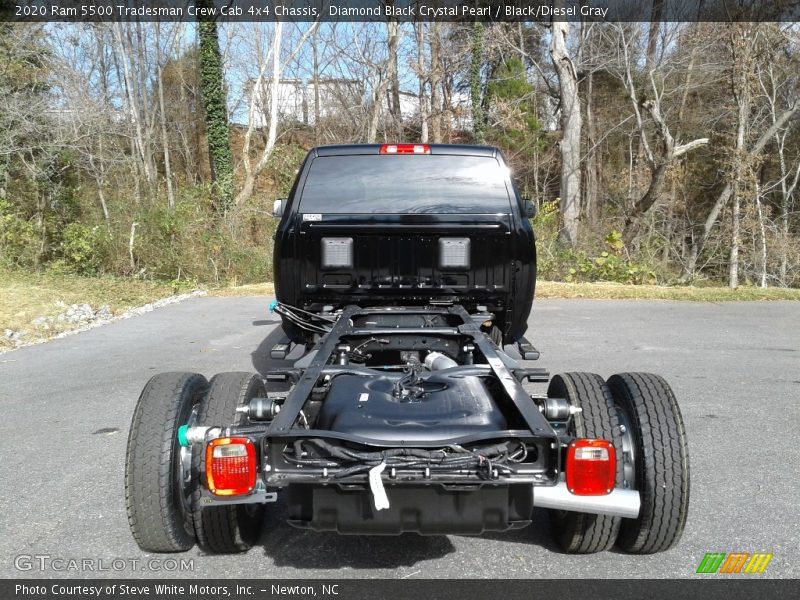 Diamond Black Crystal Pearl / Black/Diesel Gray 2020 Ram 5500 Tradesman Crew Cab 4x4 Chassis