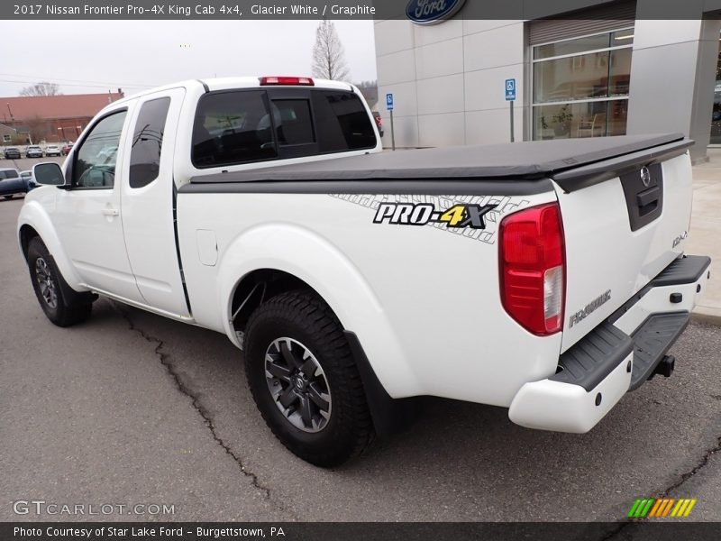 Glacier White / Graphite 2017 Nissan Frontier Pro-4X King Cab 4x4