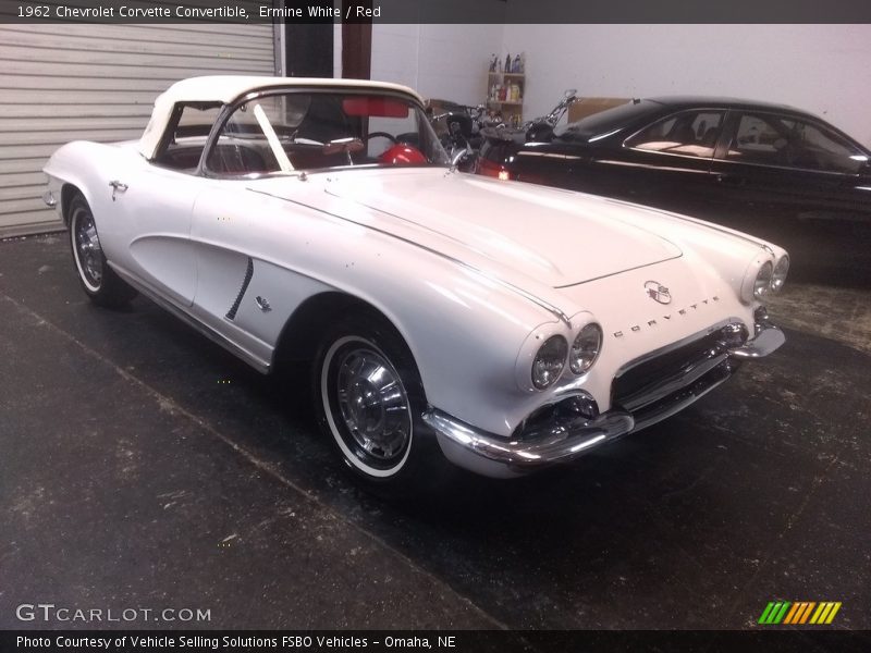 Front 3/4 View of 1962 Corvette Convertible