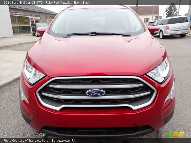 Ruby Red Metallic / Ebony Black 2020 Ford EcoSport SE 4WD