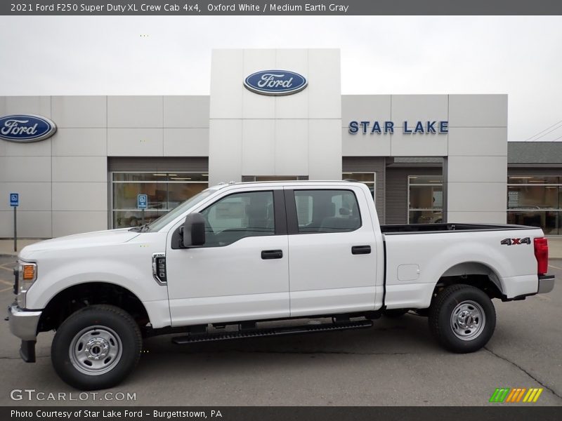 Oxford White / Medium Earth Gray 2021 Ford F250 Super Duty XL Crew Cab 4x4