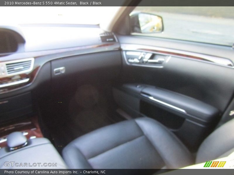 Black / Black 2010 Mercedes-Benz S 550 4Matic Sedan