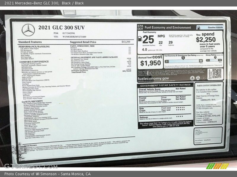 Black / Black 2021 Mercedes-Benz GLC 300