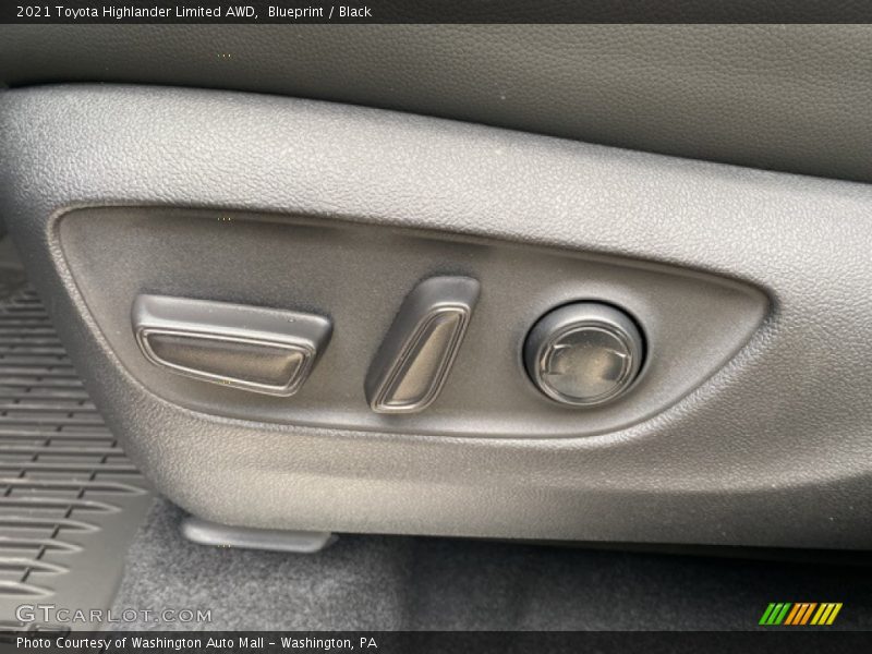 Blueprint / Black 2021 Toyota Highlander Limited AWD