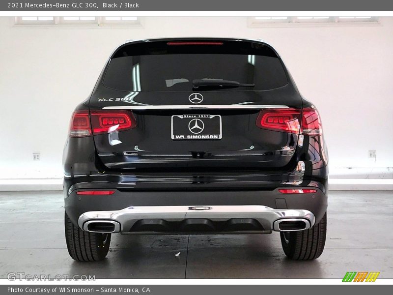 Black / Black 2021 Mercedes-Benz GLC 300