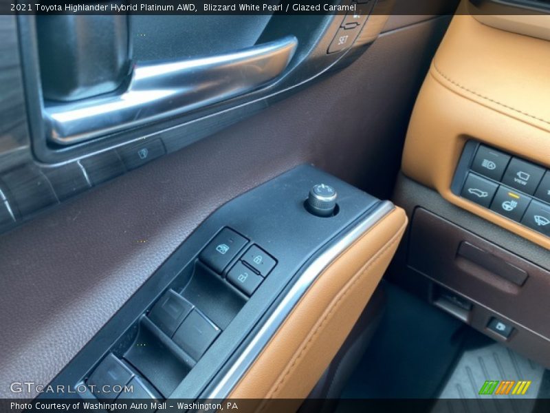 Blizzard White Pearl / Glazed Caramel 2021 Toyota Highlander Hybrid Platinum AWD