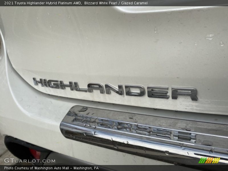 Blizzard White Pearl / Glazed Caramel 2021 Toyota Highlander Hybrid Platinum AWD