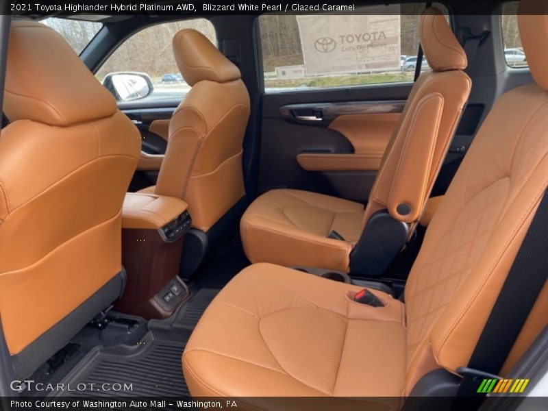 Blizzard White Pearl / Glazed Caramel 2021 Toyota Highlander Hybrid Platinum AWD