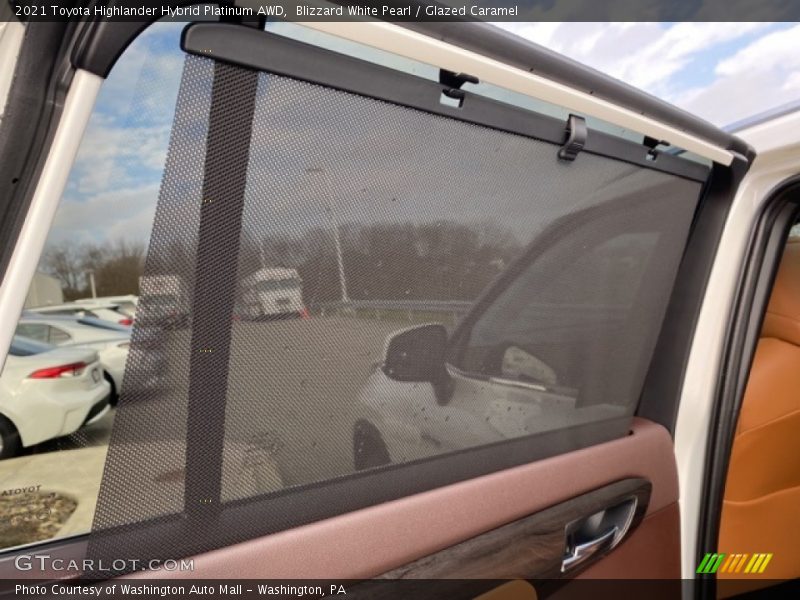 Blizzard White Pearl / Glazed Caramel 2021 Toyota Highlander Hybrid Platinum AWD