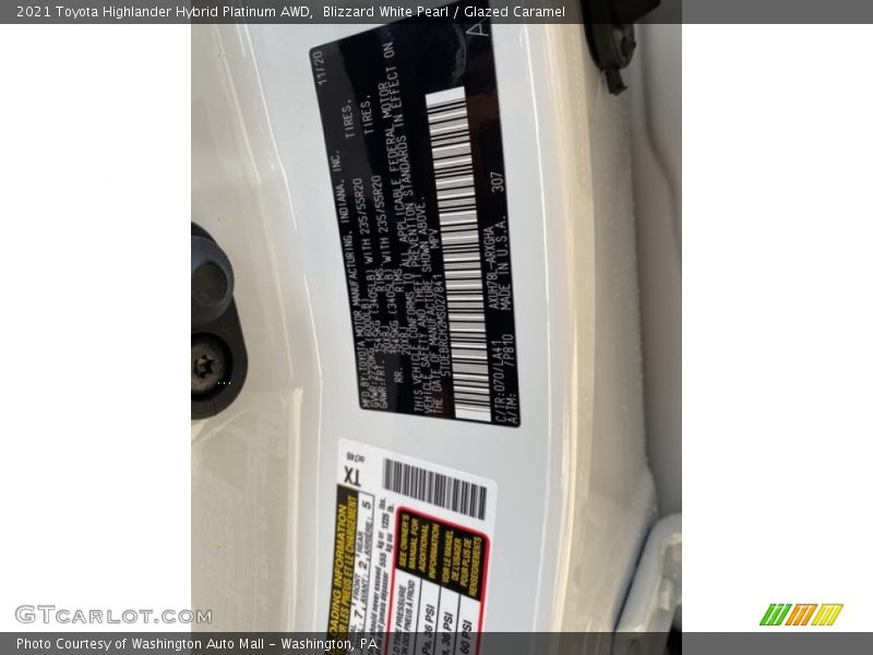 Blizzard White Pearl / Glazed Caramel 2021 Toyota Highlander Hybrid Platinum AWD
