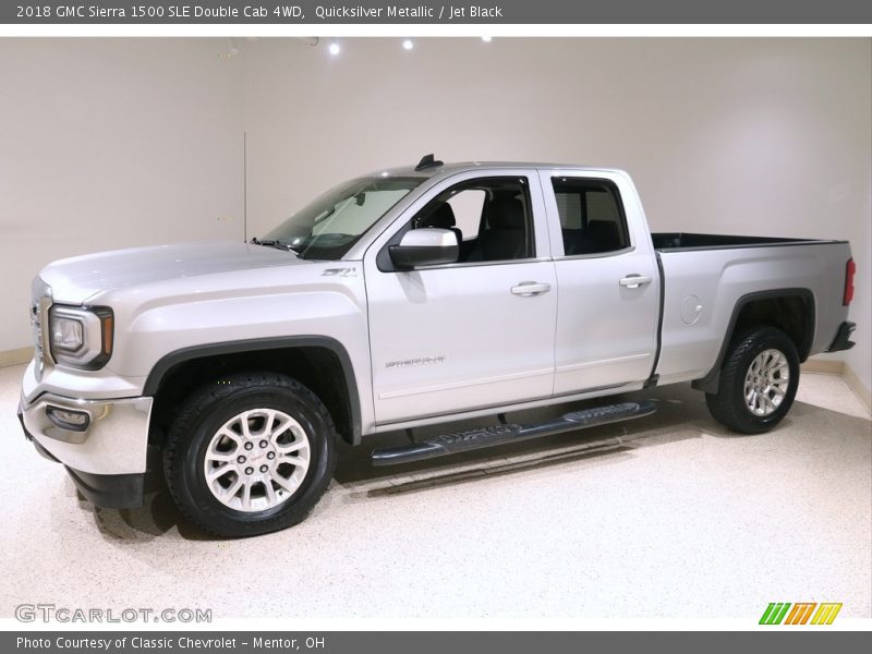 Quicksilver Metallic / Jet Black 2018 GMC Sierra 1500 SLE Double Cab 4WD
