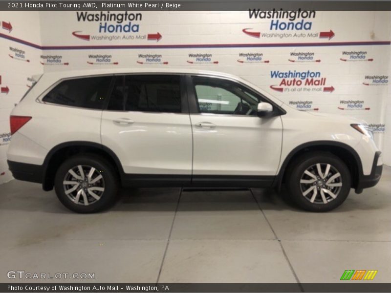 Platinum White Pearl / Beige 2021 Honda Pilot Touring AWD