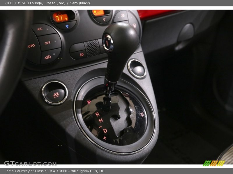 Rosso (Red) / Nero (Black) 2015 Fiat 500 Lounge