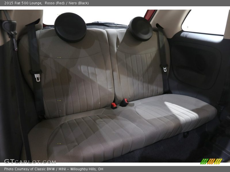 Rosso (Red) / Nero (Black) 2015 Fiat 500 Lounge