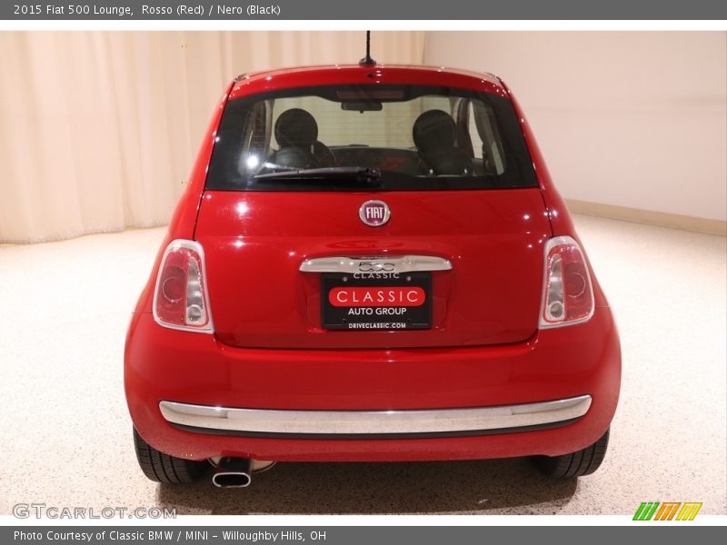 Rosso (Red) / Nero (Black) 2015 Fiat 500 Lounge