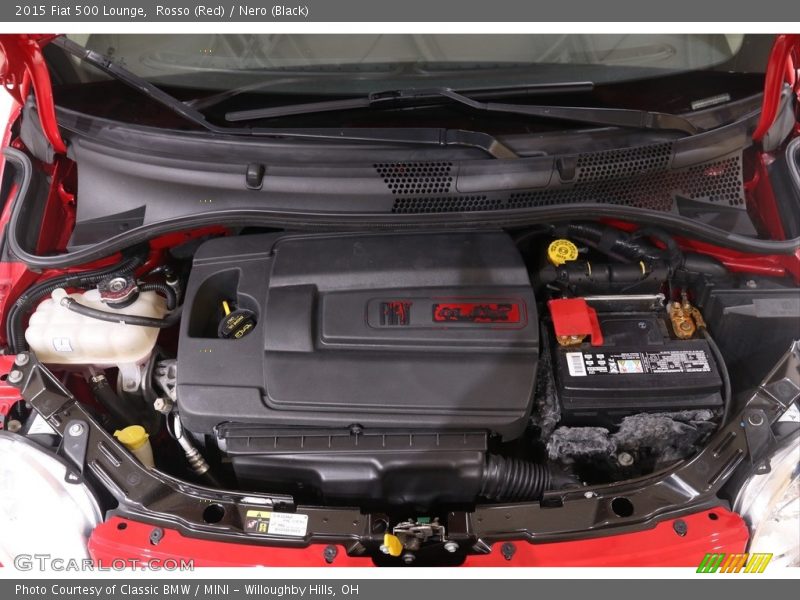 Rosso (Red) / Nero (Black) 2015 Fiat 500 Lounge