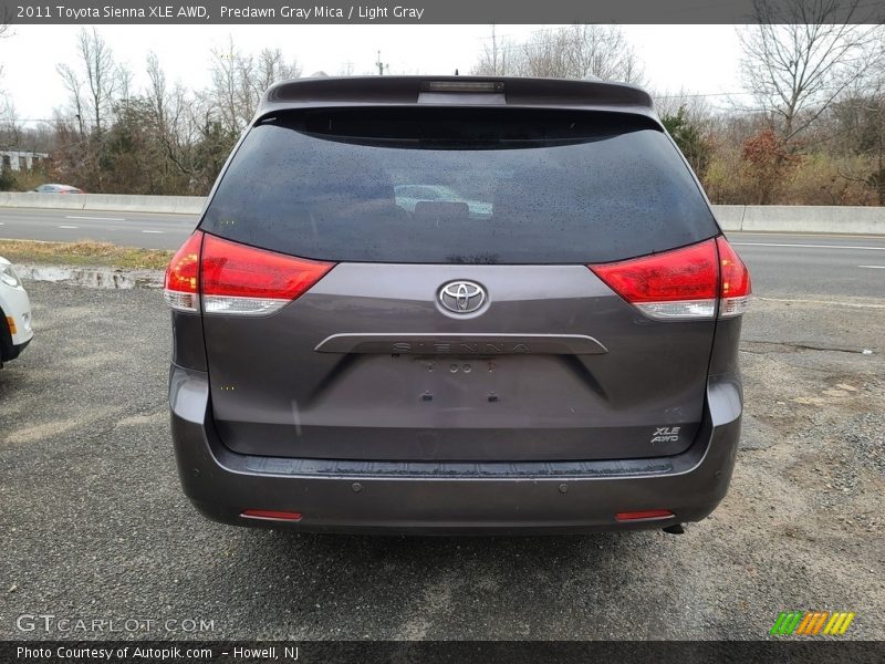 Predawn Gray Mica / Light Gray 2011 Toyota Sienna XLE AWD