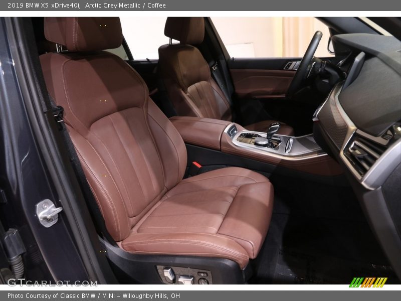 Arctic Grey Metallic / Coffee 2019 BMW X5 xDrive40i