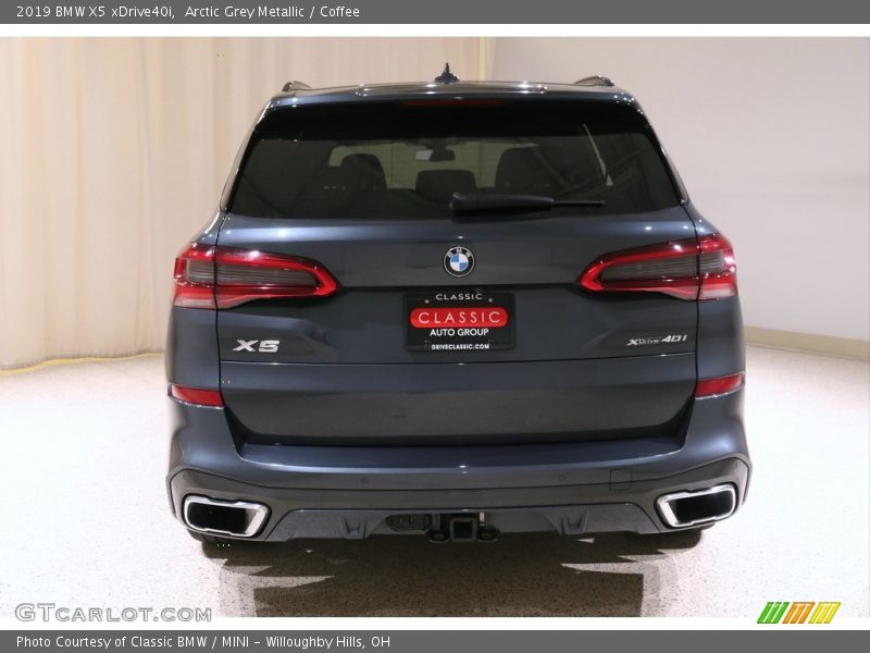 Arctic Grey Metallic / Coffee 2019 BMW X5 xDrive40i