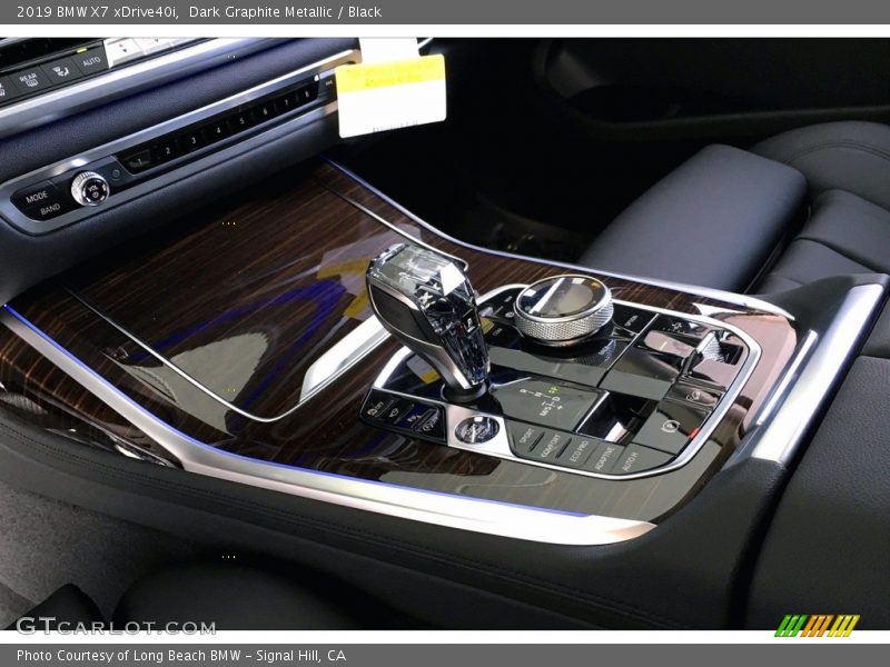 Dark Graphite Metallic / Black 2019 BMW X7 xDrive40i
