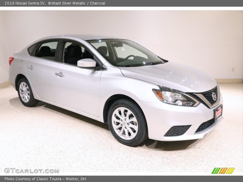 Brilliant Silver Metallic / Charcoal 2019 Nissan Sentra SV