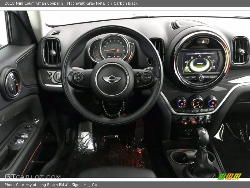 Moonwalk Gray Metallic / Carbon Black 2018 Mini Countryman Cooper S