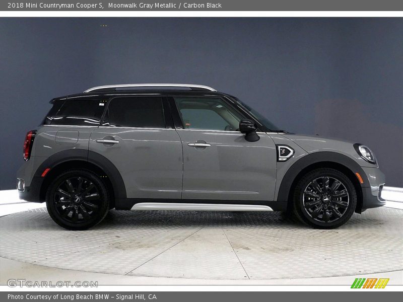 Moonwalk Gray Metallic / Carbon Black 2018 Mini Countryman Cooper S