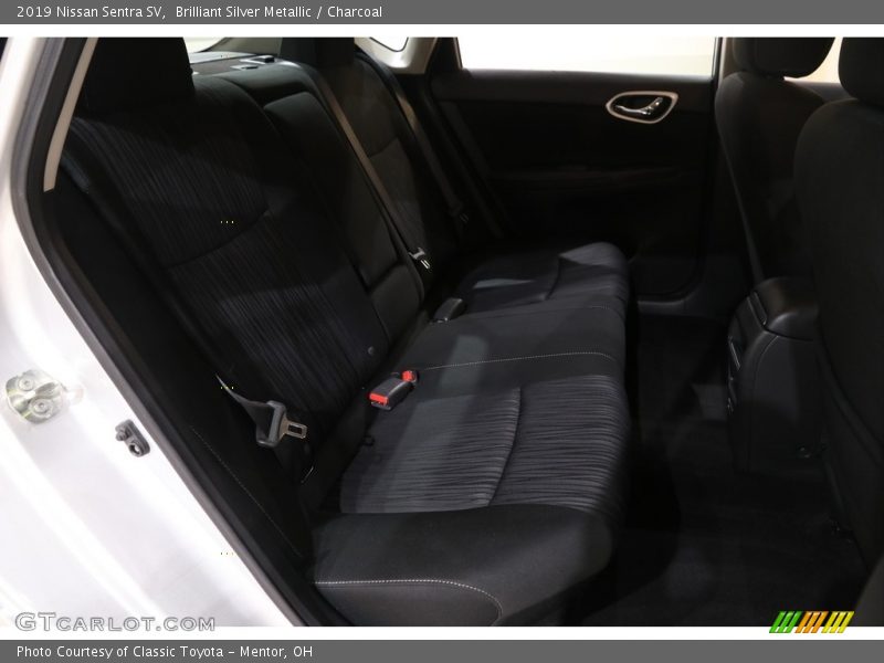 Brilliant Silver Metallic / Charcoal 2019 Nissan Sentra SV
