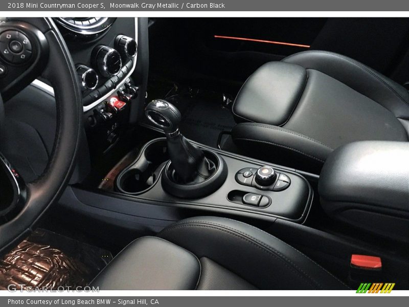 Moonwalk Gray Metallic / Carbon Black 2018 Mini Countryman Cooper S