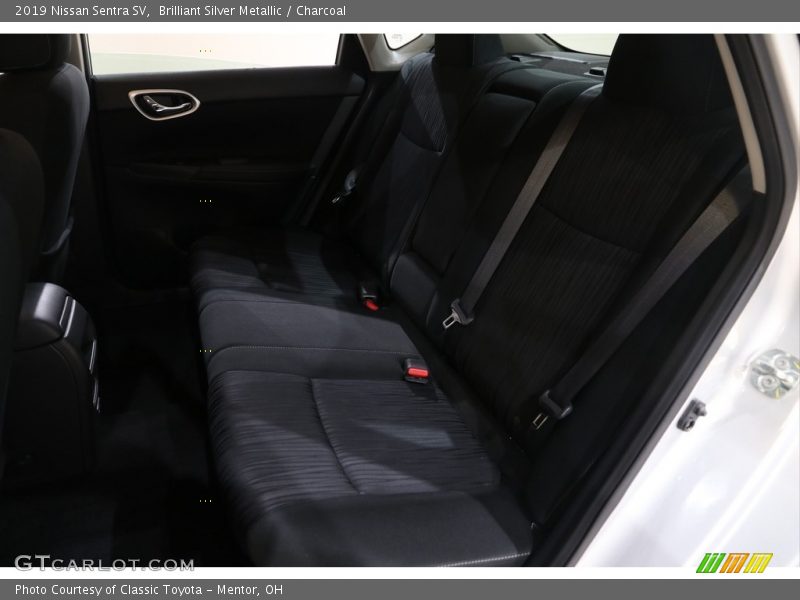 Brilliant Silver Metallic / Charcoal 2019 Nissan Sentra SV