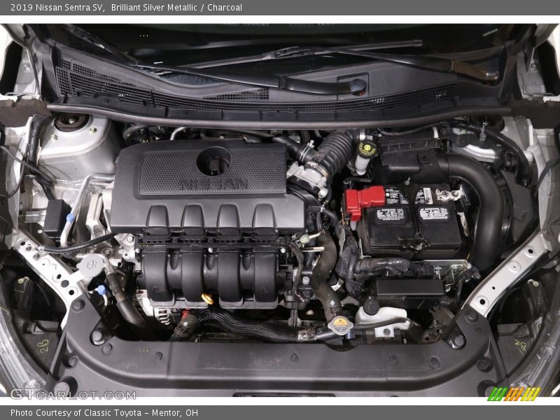 Brilliant Silver Metallic / Charcoal 2019 Nissan Sentra SV