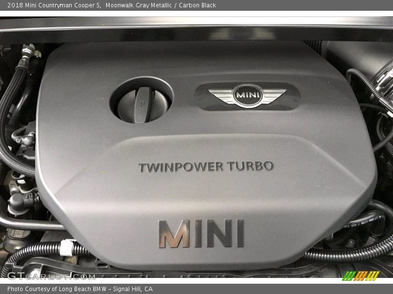 Moonwalk Gray Metallic / Carbon Black 2018 Mini Countryman Cooper S