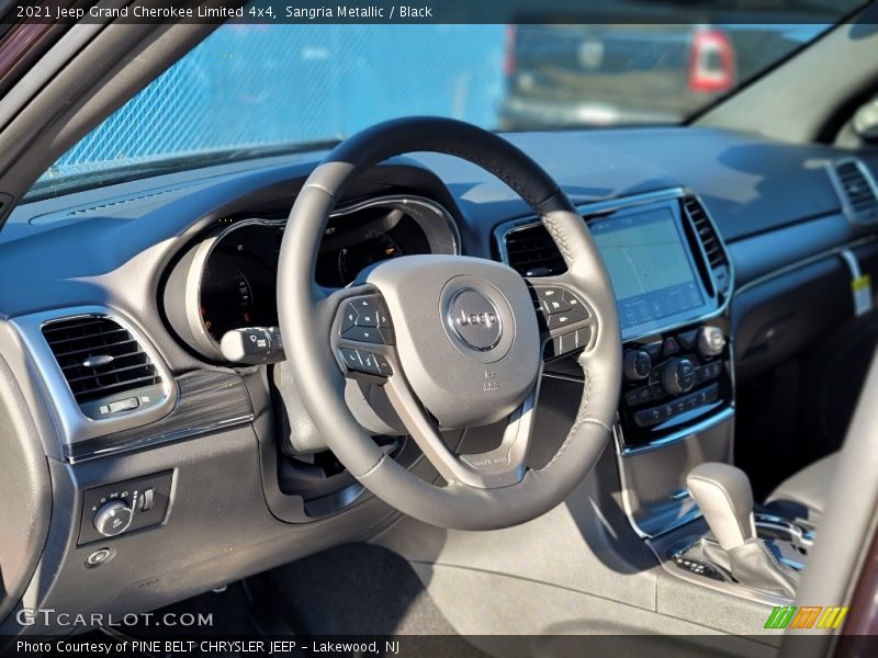 Sangria Metallic / Black 2021 Jeep Grand Cherokee Limited 4x4