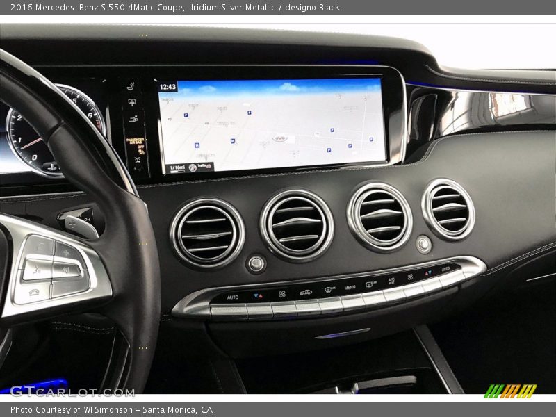 Iridium Silver Metallic / designo Black 2016 Mercedes-Benz S 550 4Matic Coupe