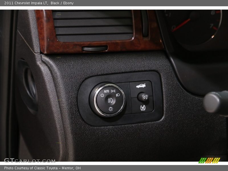 Black / Ebony 2011 Chevrolet Impala LT