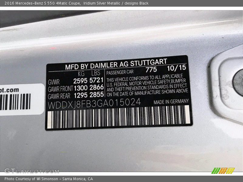 Iridium Silver Metallic / designo Black 2016 Mercedes-Benz S 550 4Matic Coupe
