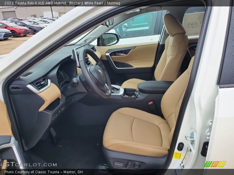  2021 RAV4 XLE AWD Hybrid Nutmeg Interior