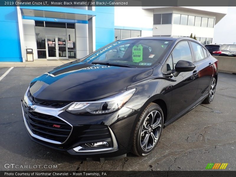 Mosaic Black Metallic / Jet Black/­Galvanized 2019 Chevrolet Cruze LT