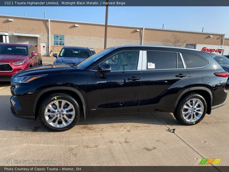 Midnight Black Metallic / Harvest Beige 2021 Toyota Highlander Limited