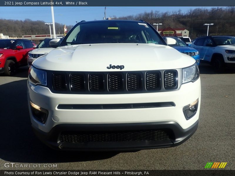 White / Black 2021 Jeep Compass Latitude 4x4