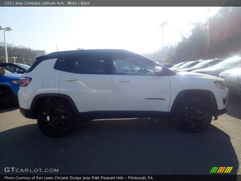 White / Black 2021 Jeep Compass Latitude 4x4