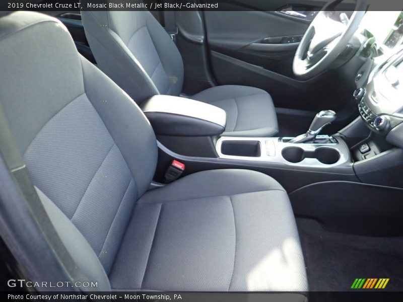 Mosaic Black Metallic / Jet Black/­Galvanized 2019 Chevrolet Cruze LT